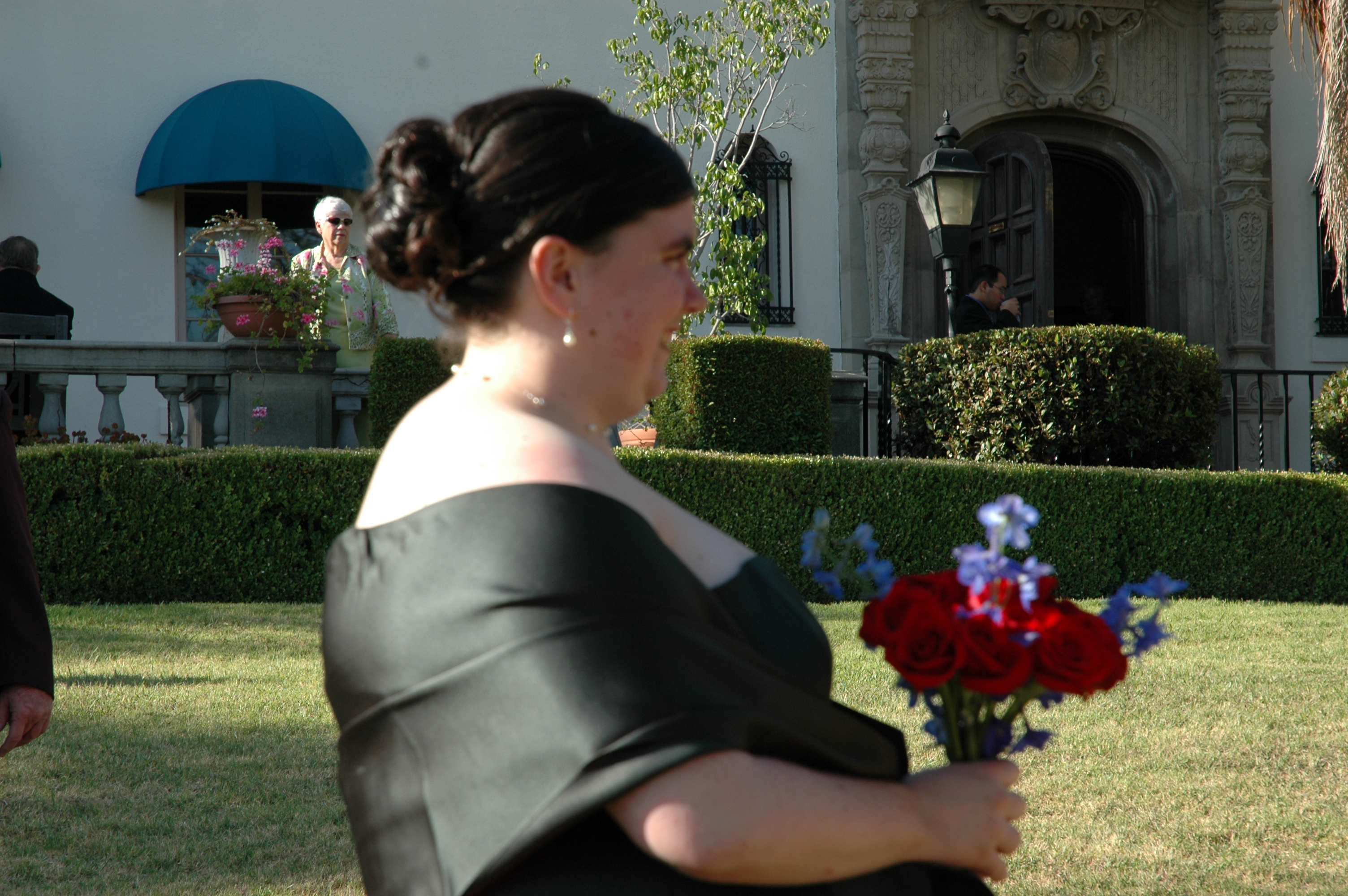 Kathleen with her bouquet