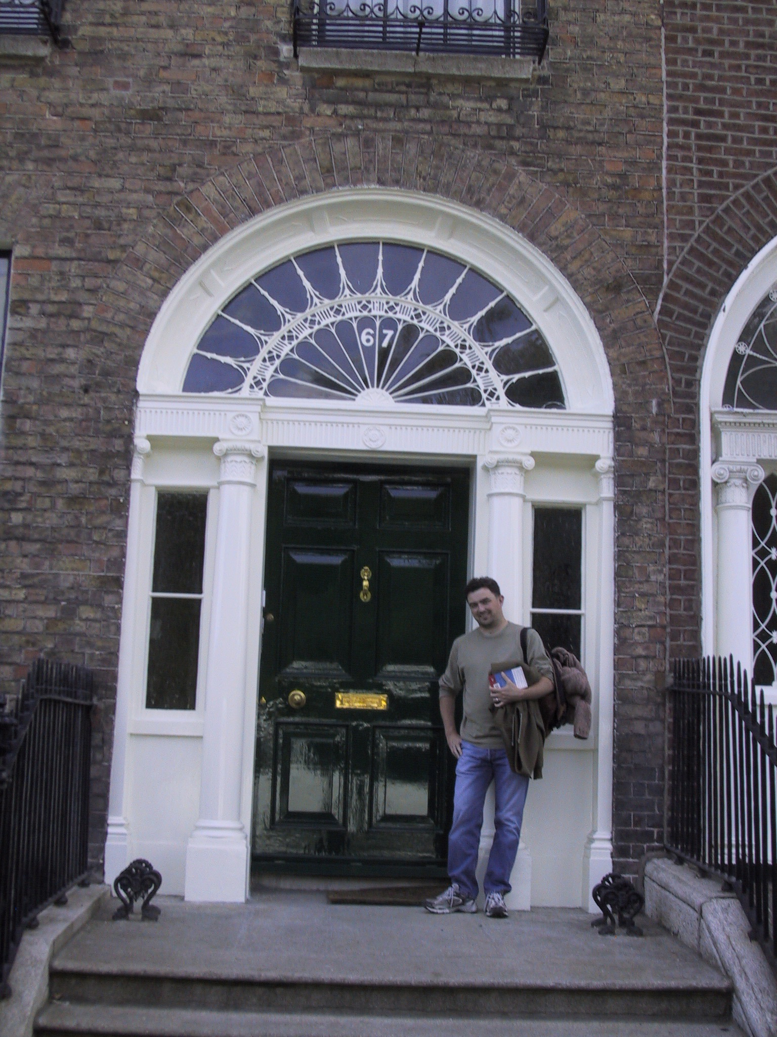 Me, with Georgian door in Merrion Sq.