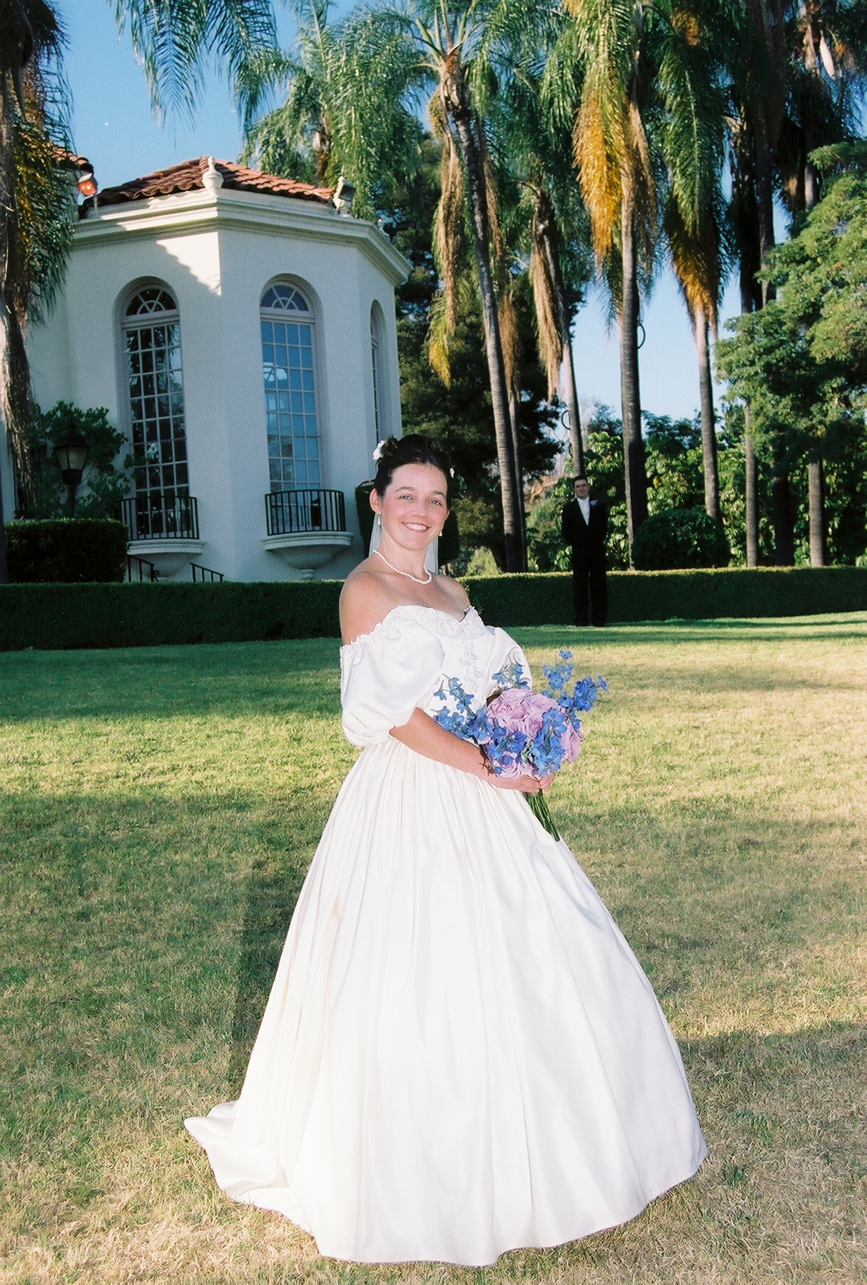 Erin, Muckenthaler background