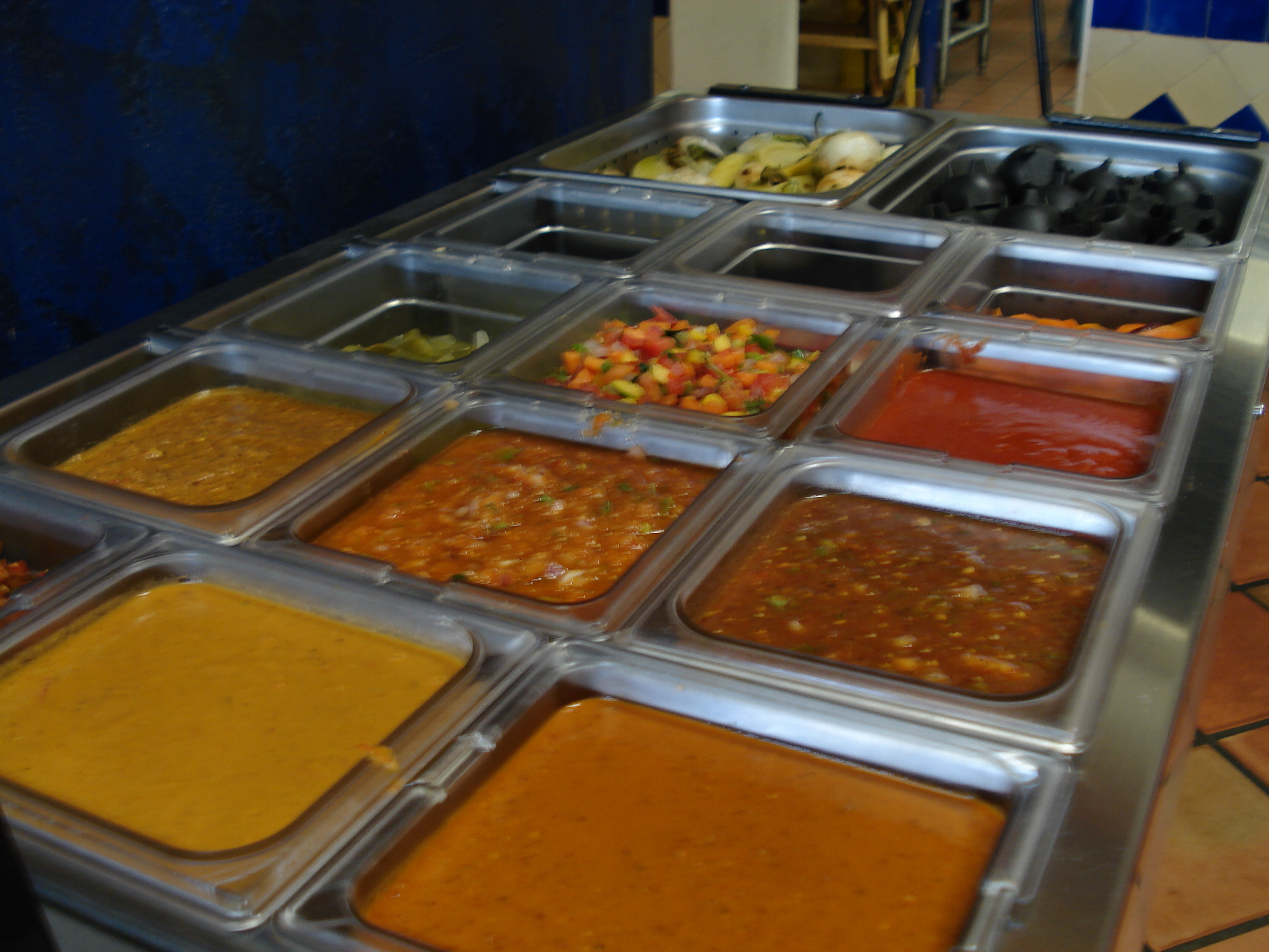 <a href="http://mamatestataqueria.com/">Mamá Testa</a>'s salsas are the best!