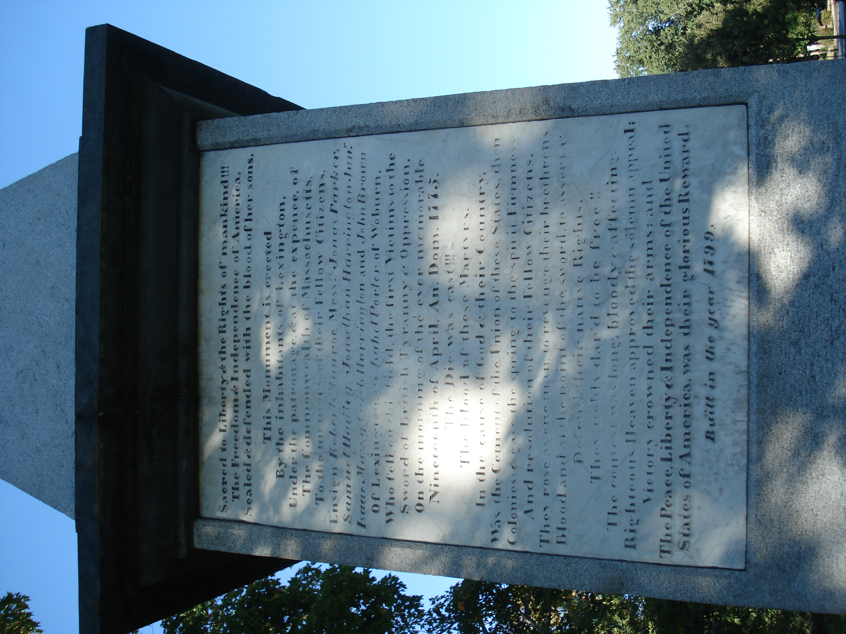 Patriot monument