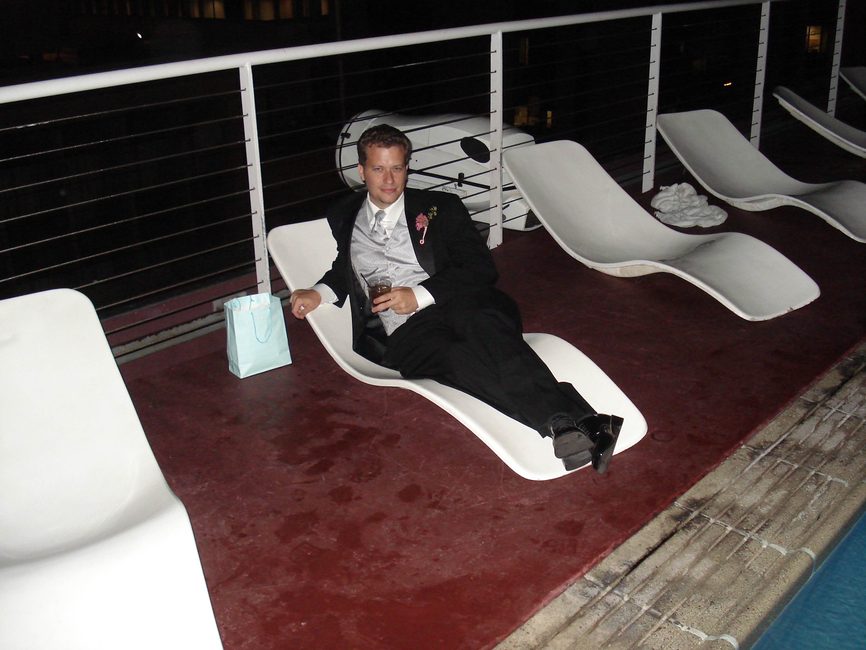 I love how LA this photo is. Chillin' by the pool on the roof of a hotel. Awwwwh yeah.