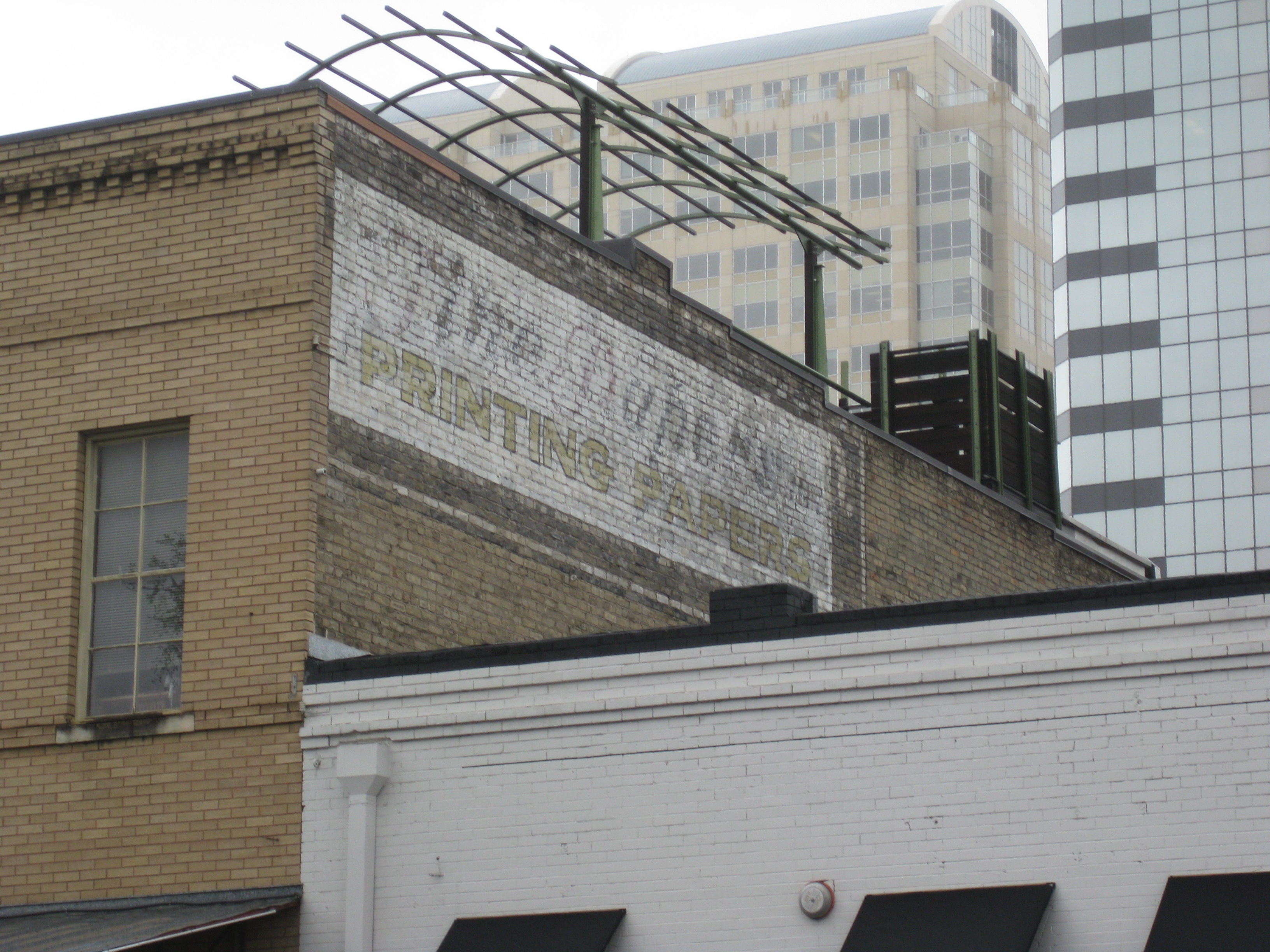 Taken for Erin, who loves ghost signs.