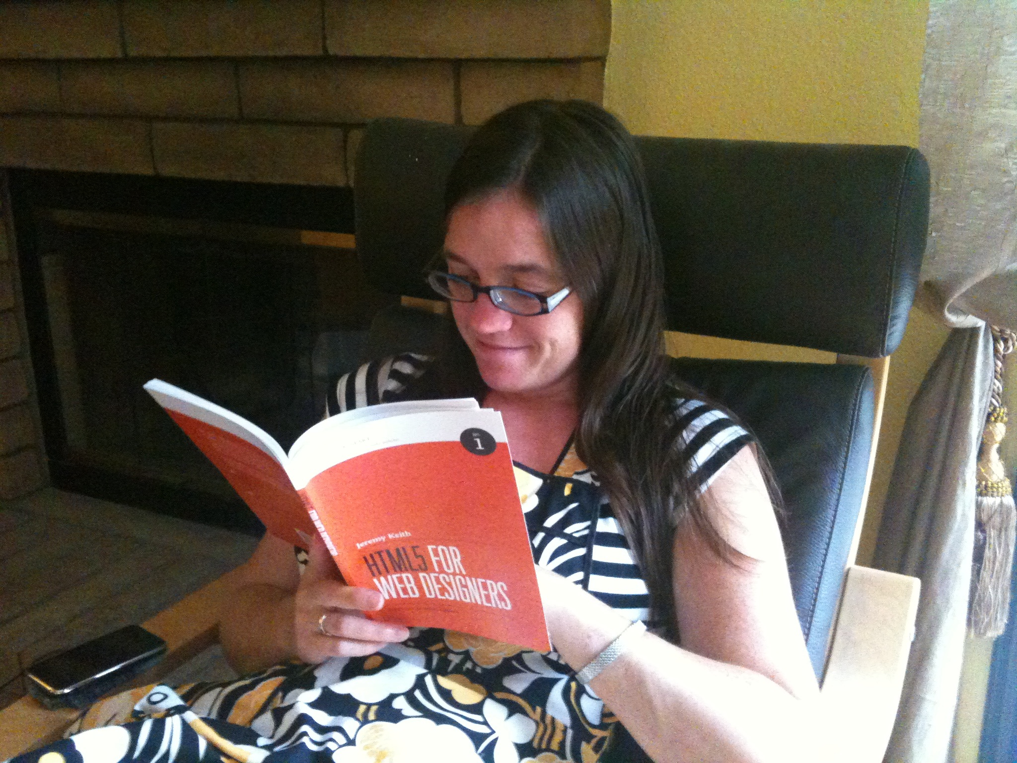 Erin learns about HTML5 from Jeremy's new book