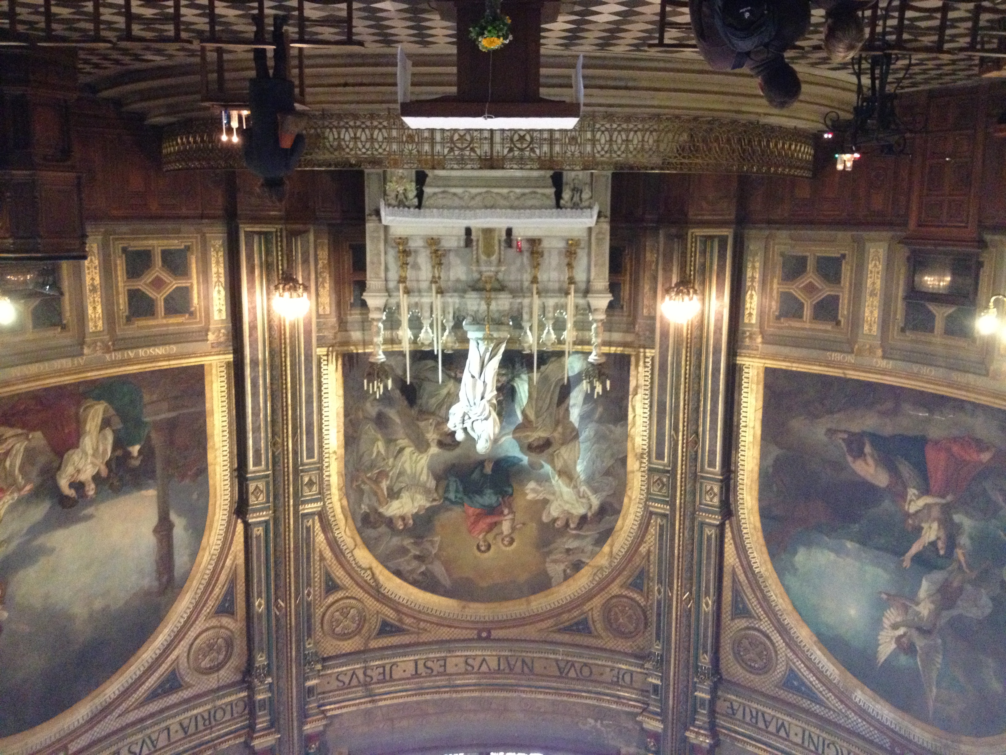 The altar at St. Eustache